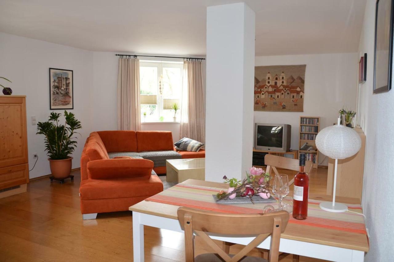 Zwischen Weinstrasse Und Pfaelzer Wald Apartment Bad Bergzabern Exterior photo
